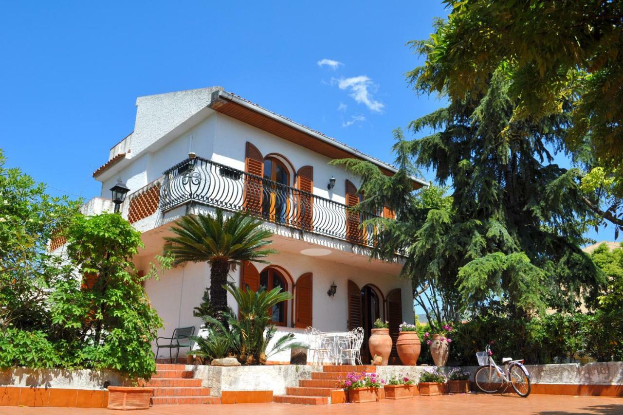 Villa Bea Giardini Naxos Exterior photo